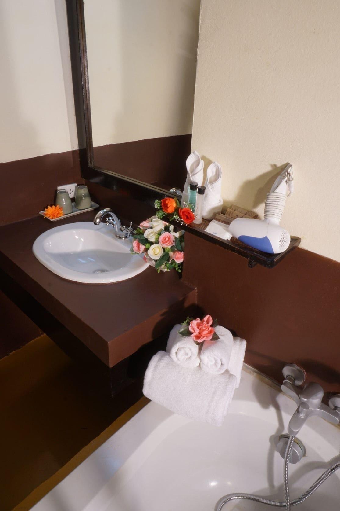 Takolaburi Cultural Resort Khao Lak Zewnętrze zdjęcie
