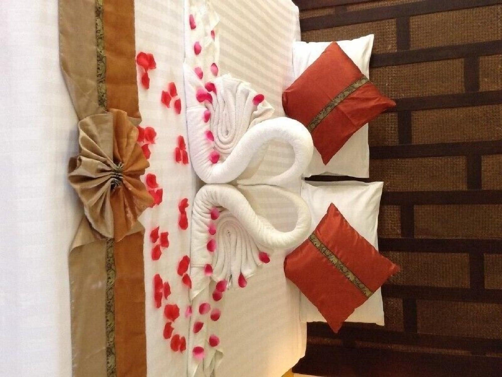 Takolaburi Cultural Resort Khao Lak Zewnętrze zdjęcie